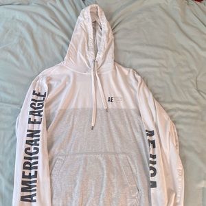men’s american eagle hoodie!